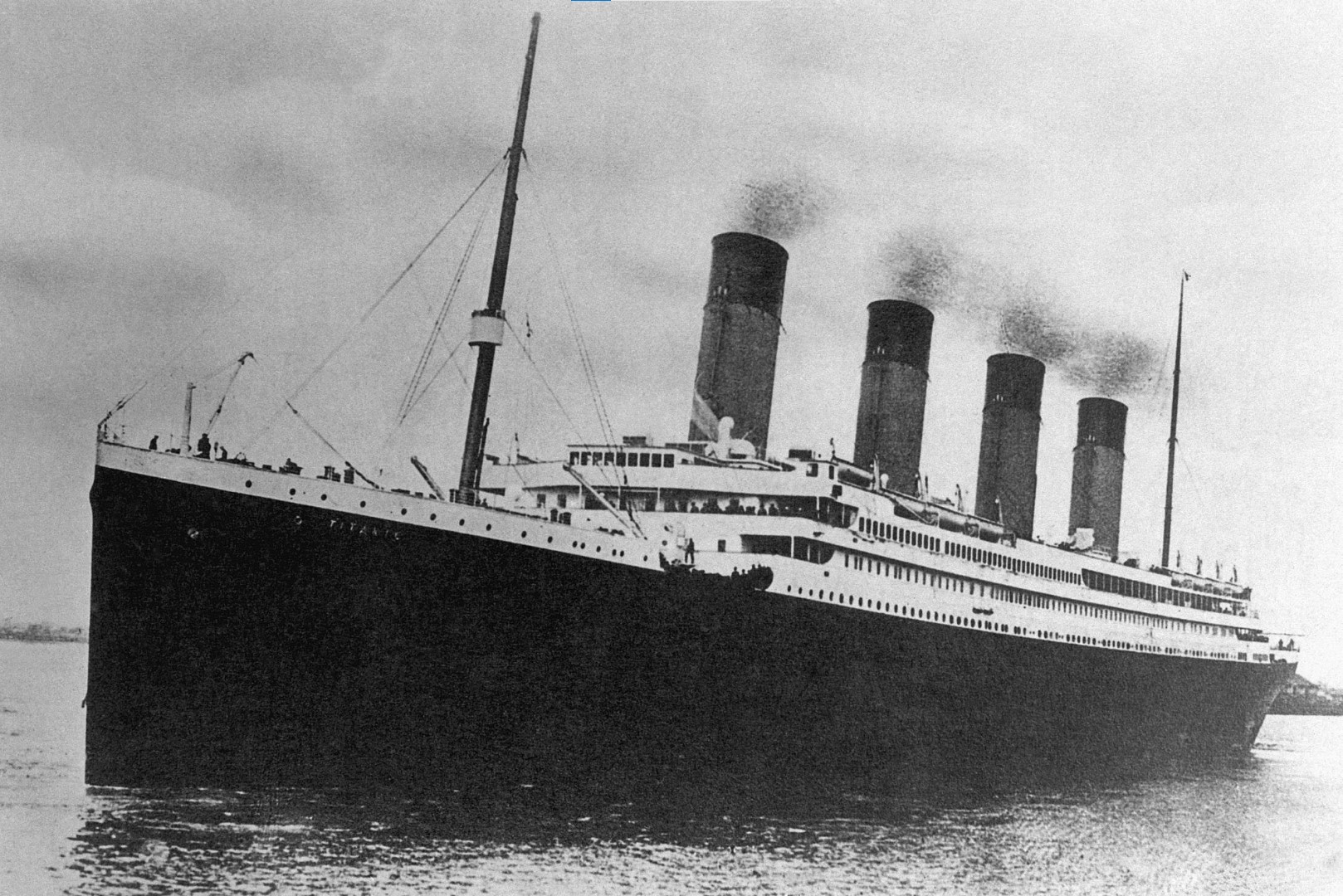 people-still-believe-these-4-myths-about-the-titanic-family-and-pets